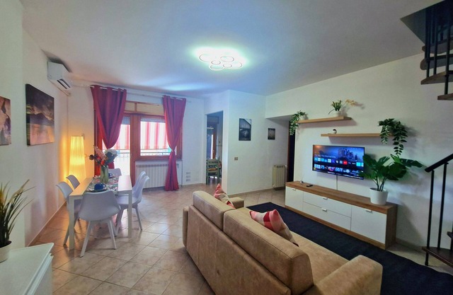 Apartment for Groups or Families in Rome Center Tor Vergata metro C