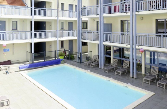 Apartment ∙ 2 bedrooms ∙ 6 guests