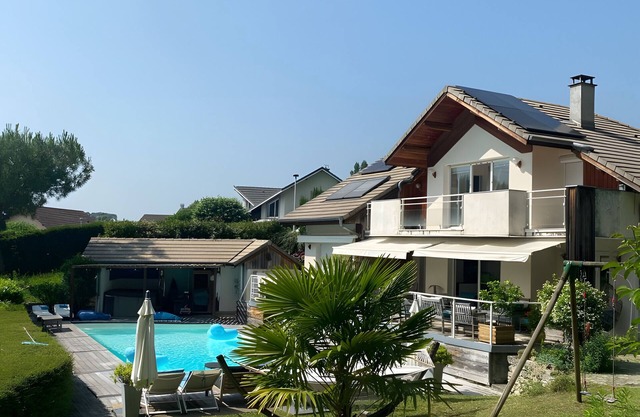 Apartment 'Au Cœur De La Riviera Des Alpes' with Lake View, Shared Pool and Wi-Fi