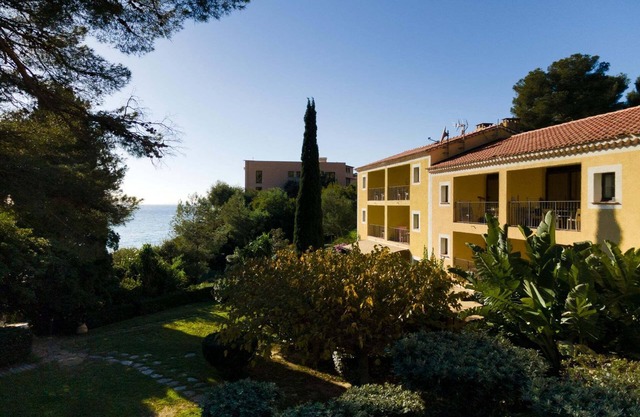 Apartment in Saint-Tropez with Beach Access