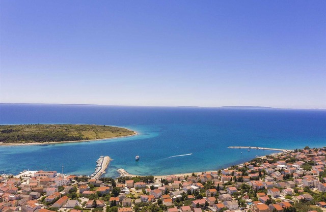 Apartment Franka -800m from the sea with parking