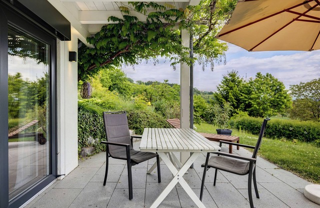 Apartment 'Frieda' with Mountain View, Private Terrace and Wi-Fi