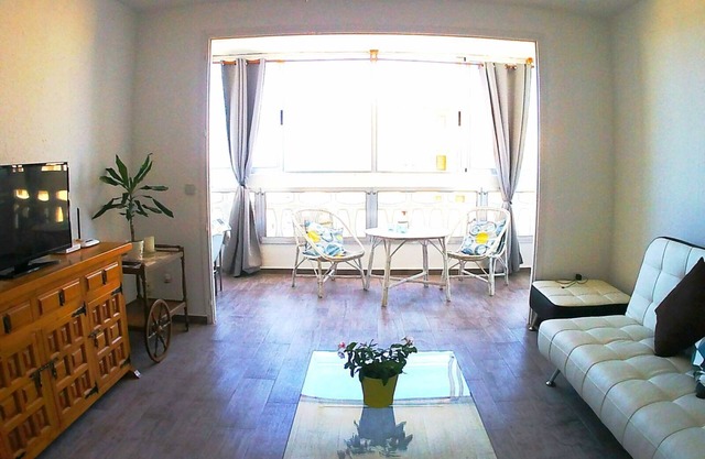 APARTMENT FRONT OF THE SEA, PLAYA LA MATA