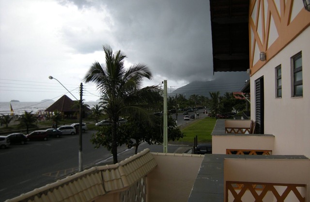 Apartment Front w/Beach Balcony overlooking the Beach