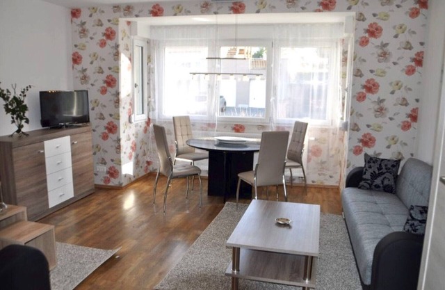 Apartment, garden, courtyard, Rheinhessen, close to the forest