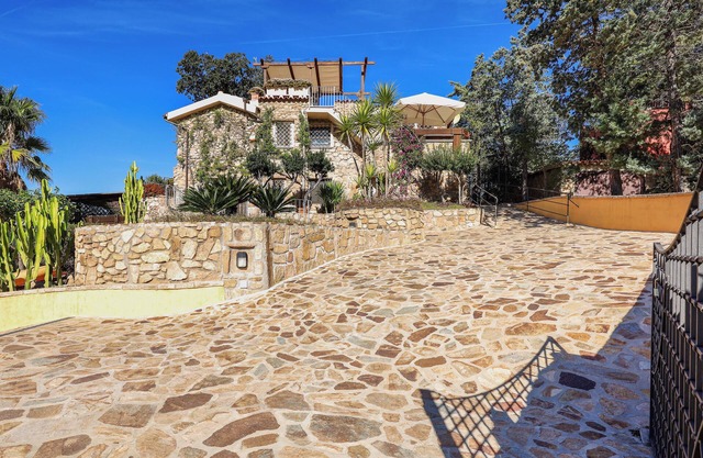 Apartment Ginepri 50m from the beach, with Garden & Wi-Fi
