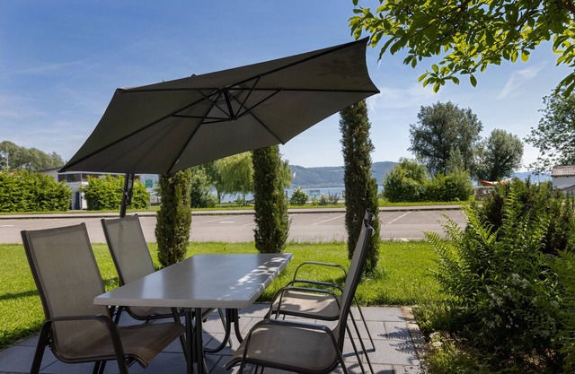 Apartment 'Haldenhof, 58qm' with Lake View, Private Terrace and Wi-Fi