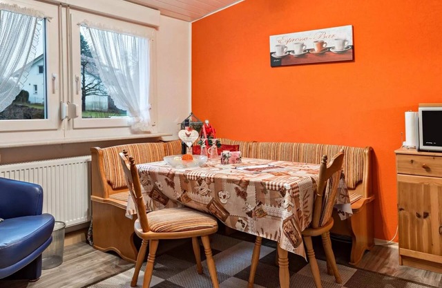 Apartment "Haus der Gemütlichkeit" with Balcony & Wi-Fi