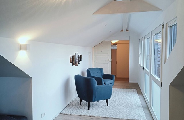 Apartment 'Hegauzauber' with Mountain View, Balcony and Wi-Fi