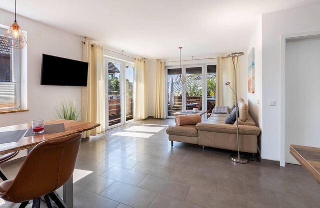 Apartment 'Helena' with Balcony and Wi-Fi