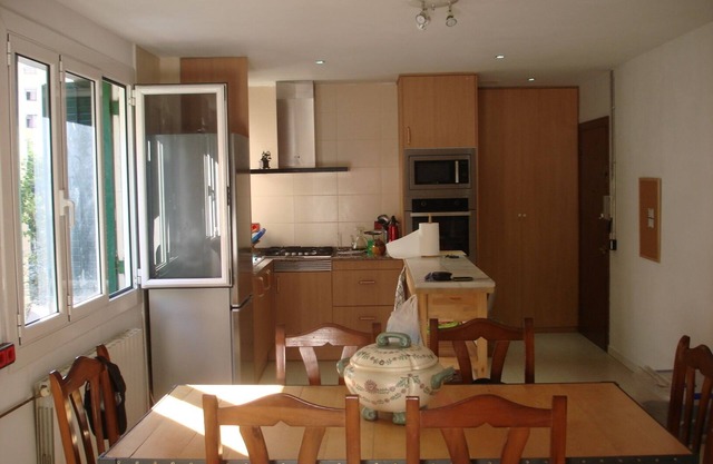 APARTMENT IDEAL LOCATION TO ENJOY A GOOD PRICE. IDEAL FAMILIES