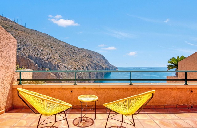 Apartment 'Impresionantes Vistas' with Sea View, Wi-Fi and Air Conditioning