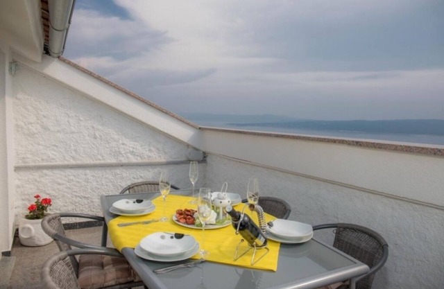 Apartment in Crikvenica with Seaview, Terrace, Air condition, WIFI (4628-55)