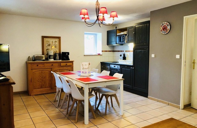 Apartment in residence *