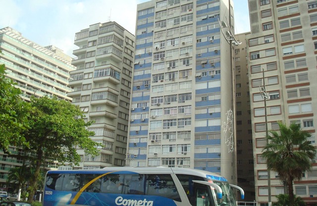 Apartment in front of Embaré Santos Beach SP
