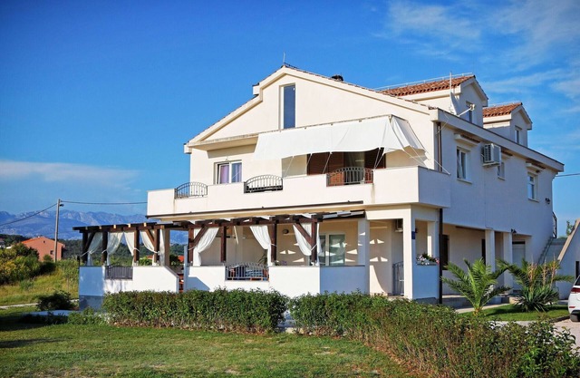 Apartment in Ljubac with Barbecue