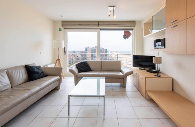 Apartment in Ostend with Stunning Sea Views