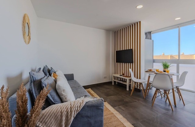 Apartment in the center of Las Americas with sea views