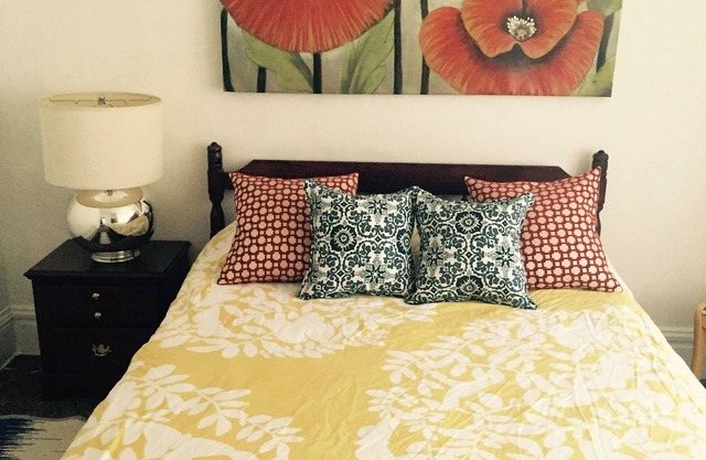 Apartment in the heart of Marquette w/cable & wifi! Next to premier brewpub!