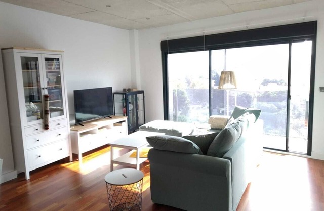 APARTMENT IN THE PLAZA DE ESPAÑA + PARKING