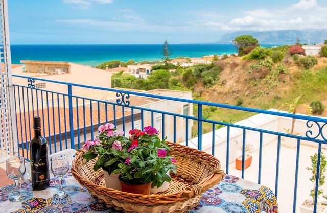 Apartment in villa wi fi 150 meters from the beach uc
