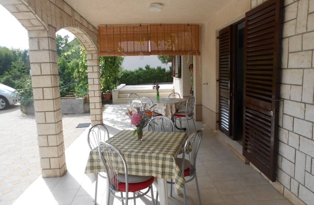 Apartment in Vodice with Terrace, Air condition, WIFI, Washing machine (3420-1)