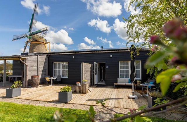 Apartment in Zoutelande near the Beach