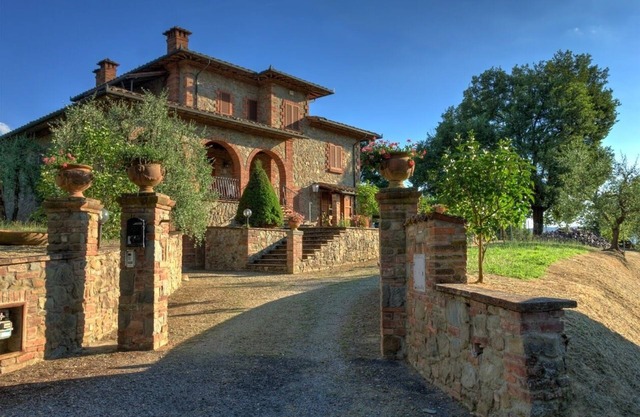 Apartment inside the Villa di Dariio