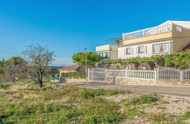 Apartment Ivic A3 near the beach