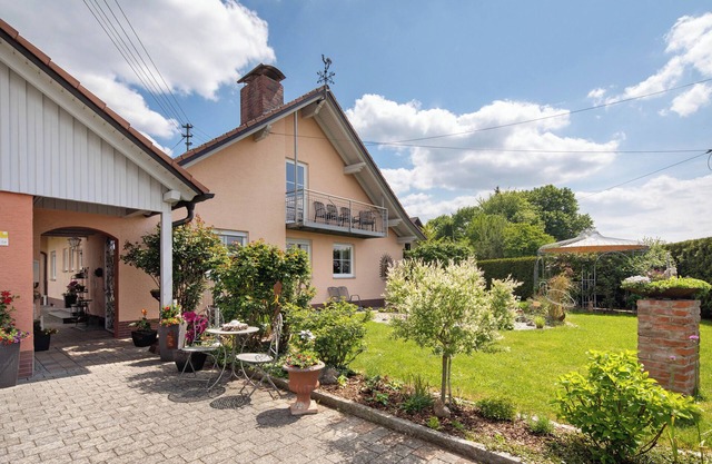 Apartment 'Kammeltal' with Private Garden, Balcony and Wi-Fi