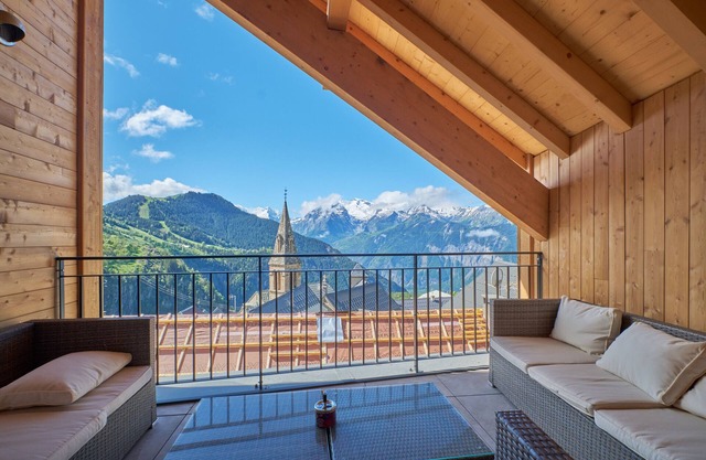 Apartment 'La Grange' with Mountain View, Private Terrace and Wi-Fi