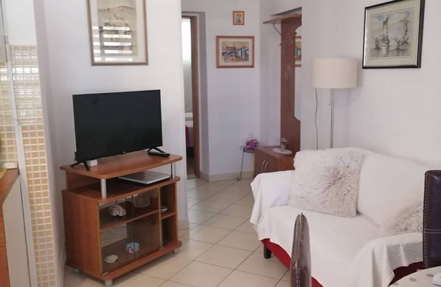 Apartment Ljube (102801-A4) - Loviste