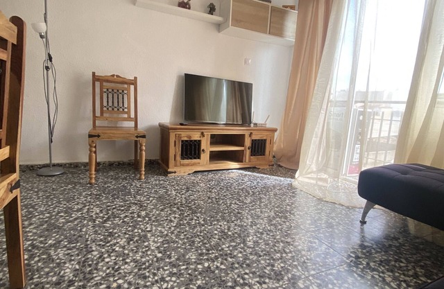 Apartment 'Luis Cendoya' with Balcony, Wi-Fi and Air Conditioning