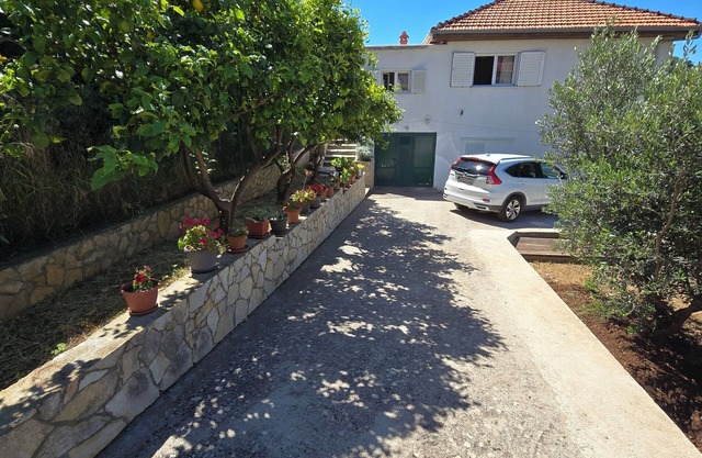 Apartment Mila (112431-A1) - Brna - island Korcula