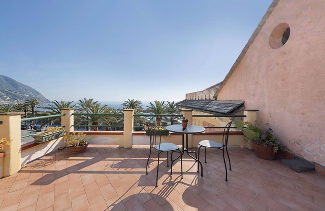 Apartment 'Marcone' with Sea View, Private Terrace and Wi-Fi