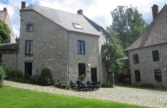 Apartment near Forest and Hiking Trails