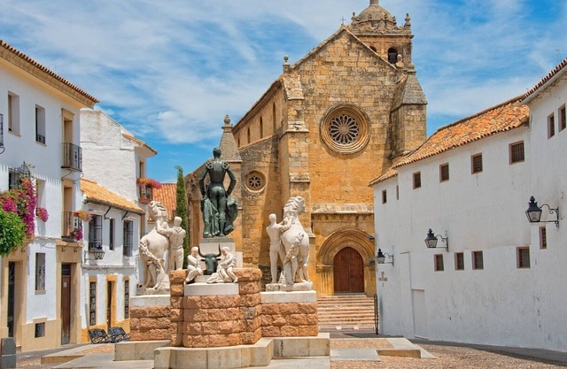 Apartment Near The Mosque.