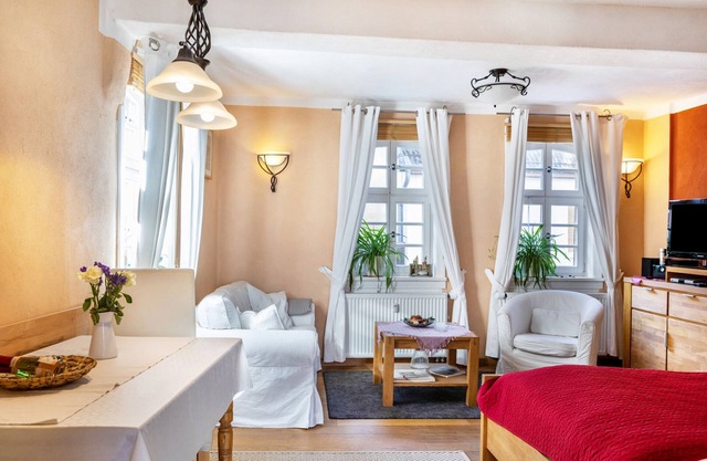 Apartment 'Neele' with Shared Garden, Balcony and Wi-Fi