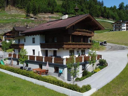 Apartment Neuner-3 by Interhome