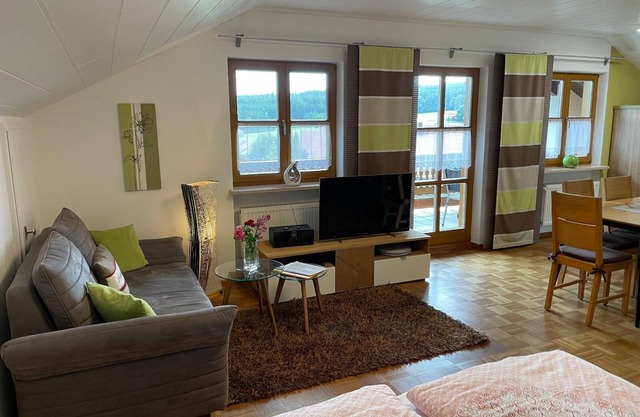 Apartment on the upper floor with south-facing balcony