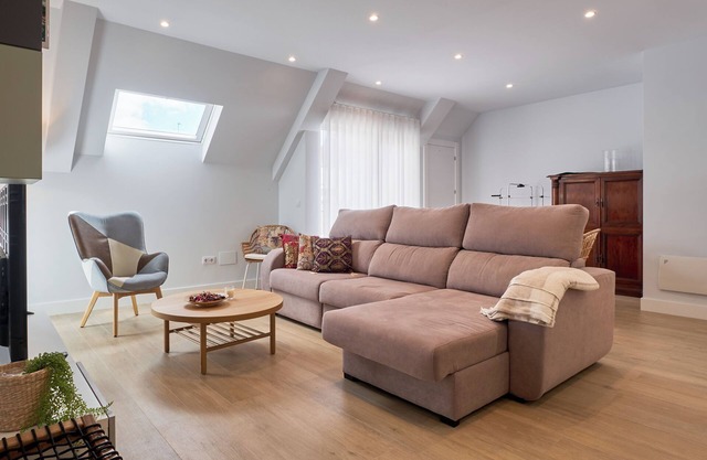 Apartment 'Pardo 3' with Private Terrace, Wi-Fi and Air Conditioning