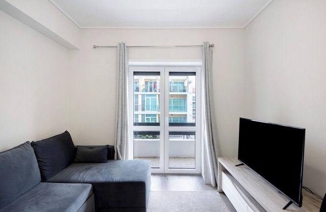 Apartment 'Pé Na Areia' with Sea View, Balcony and Wi-Fi