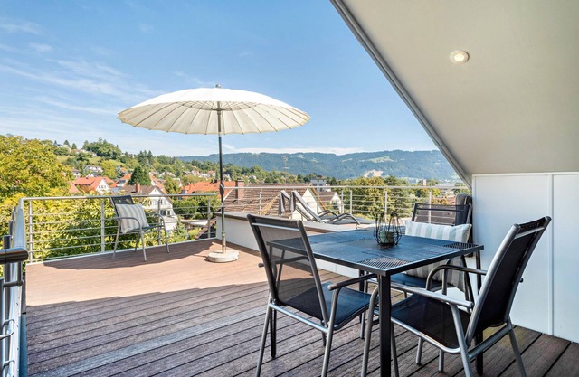 Apartment 'Pfänderblick' with Mountain View, Private Terrace and Wi-Fi