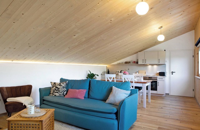 Apartment 'Refugium Aus Vollholz' with Mountain View, Shared Garden and Wi-Fi