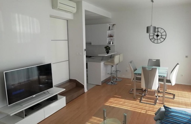 Apartment ROTO