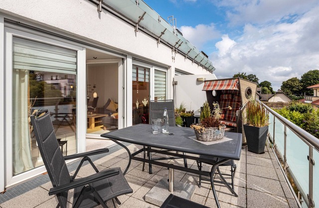 Apartment 'Schilfbrise' with Balcony and Wi-Fi