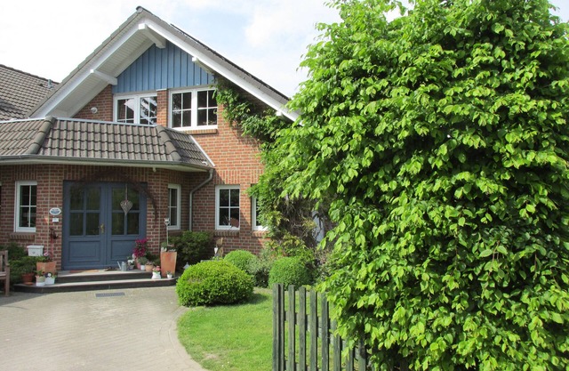 Apartment 'Schwienautal' with Private Garden and Balcony