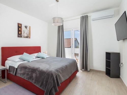 Apartment Simicic (RAB161) in Rab/Rab - 4 persons, 1 bedrooms