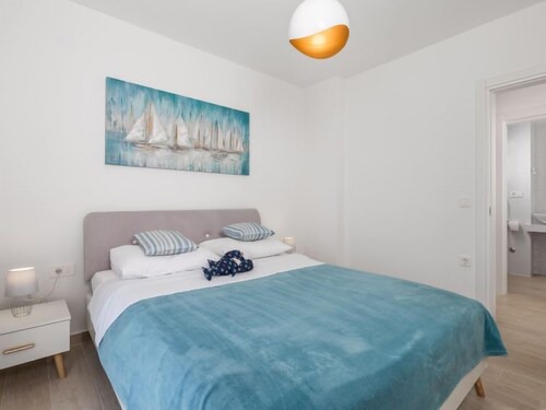 Apartment Simicic (RAB163) in Rab/Rab - 8 persons, 3 bedrooms