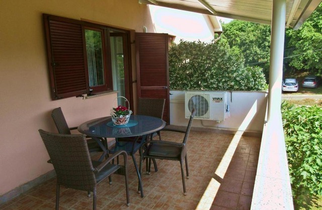 Apartment Strmac 16518b